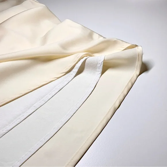 UO | Rowan Midi Slip Skirt - Picture 7 of 9